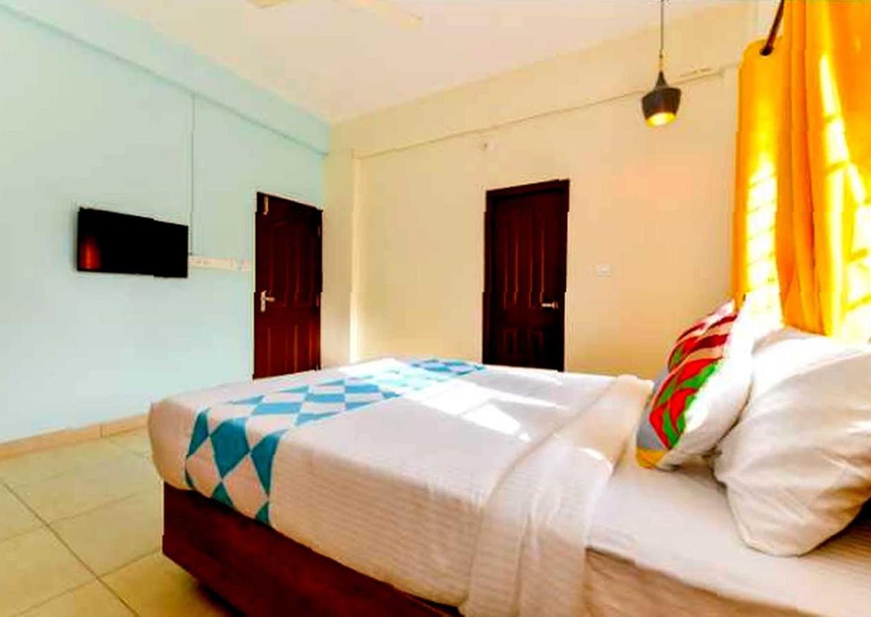 Hotel O Classic Stay Кожикод Екстериор снимка