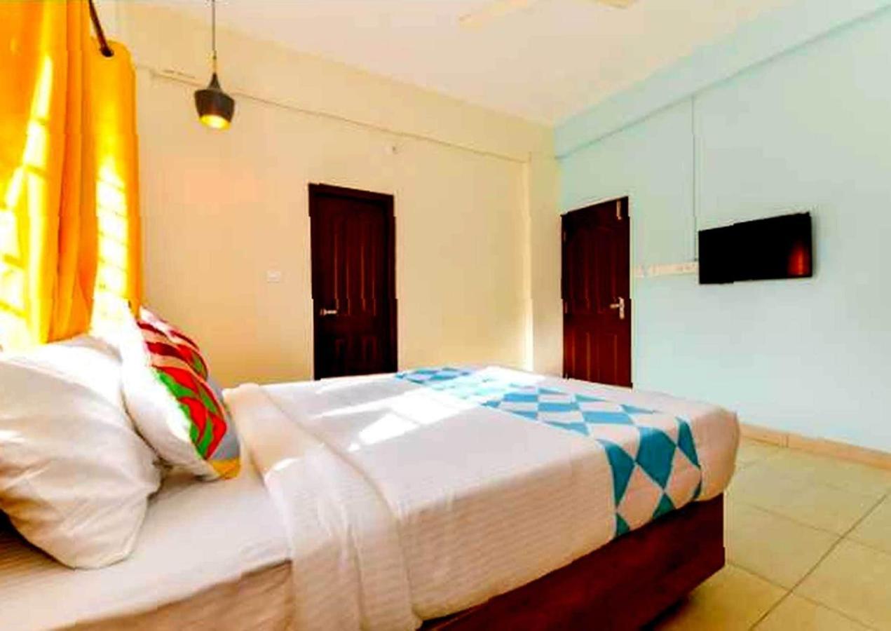Hotel O Classic Stay Кожикод Екстериор снимка